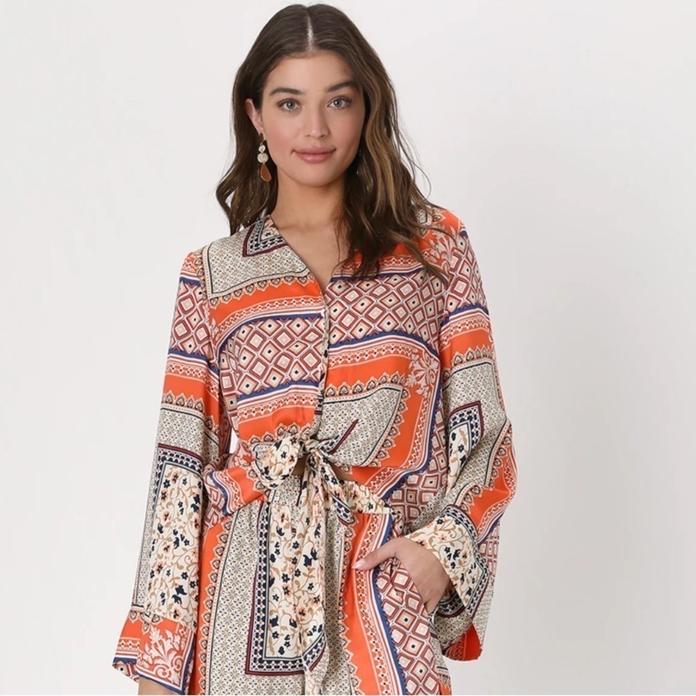 Lulus Moments in Mykonos Orange Scarf Print Tie-Front Long Sleeve Top Sz Medium